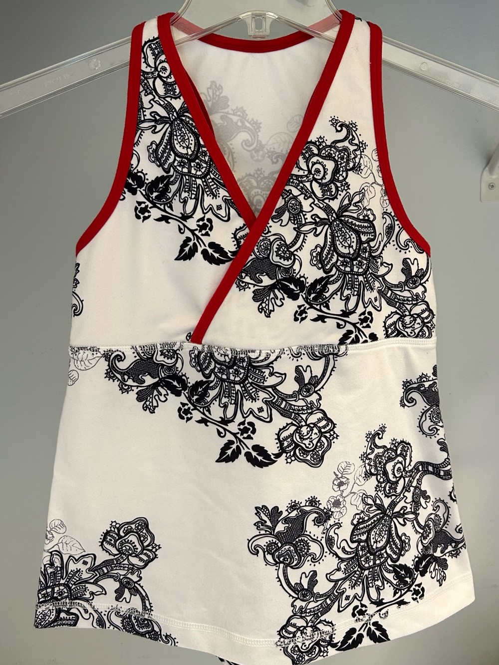 Lululemon Tank with Shelf Bra & Tiny Pocket on Interior